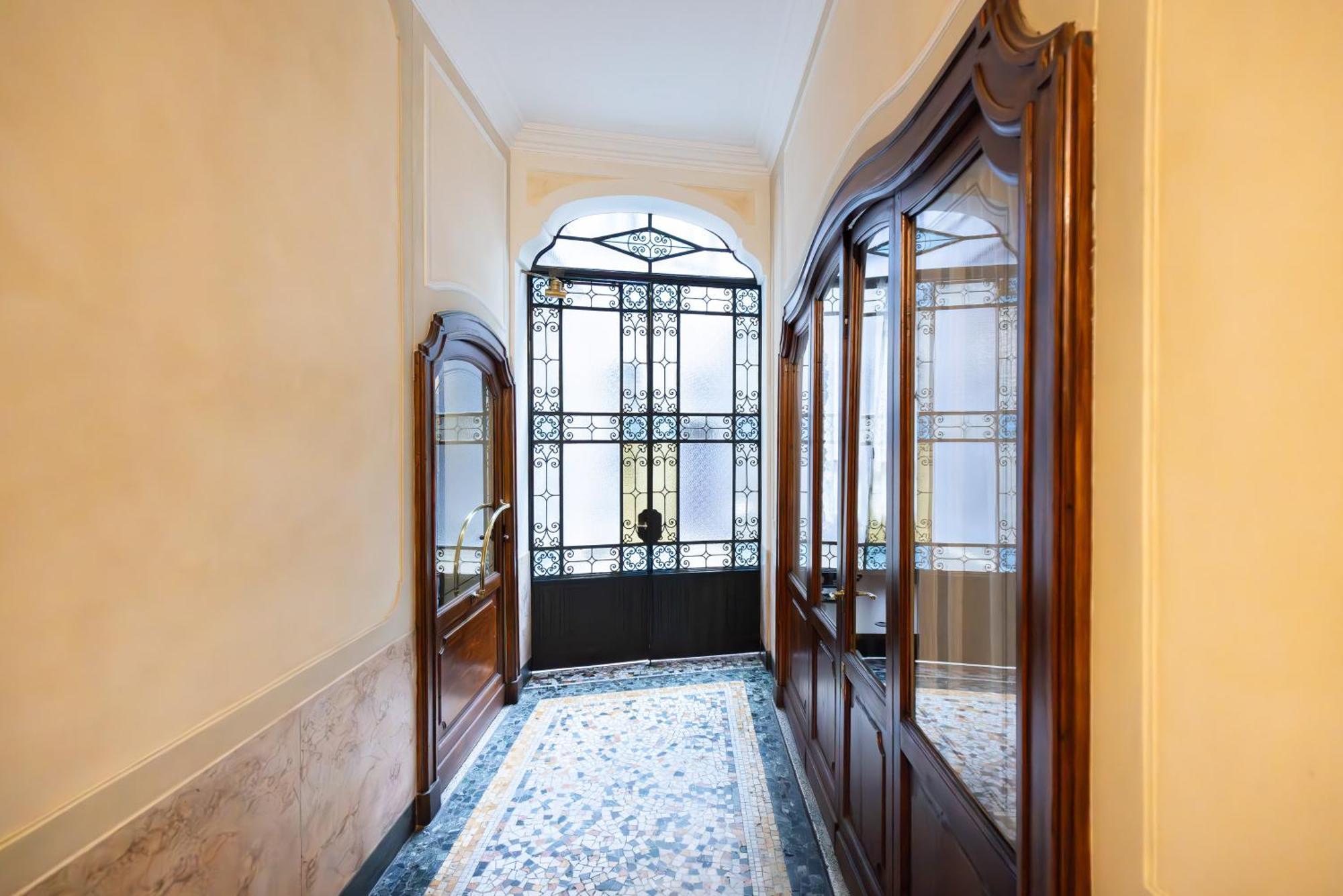 Living Uniqc Apartment - Duomo Mediolan Zewnętrze zdjęcie
